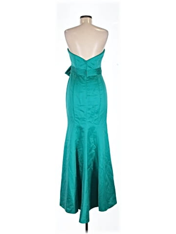Allure Bridals Cocktail Dress (view 2)