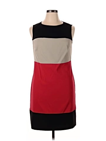 Alyx Limited Casual Dress (view 1)