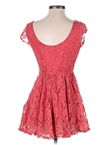 I Love H81 Sleeveless Top (view 2)