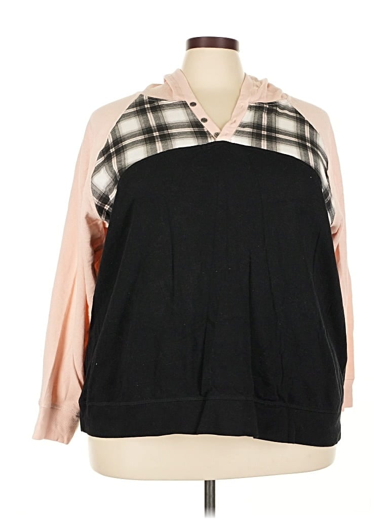 Pre-owned Torrid Sweater Vest In Black