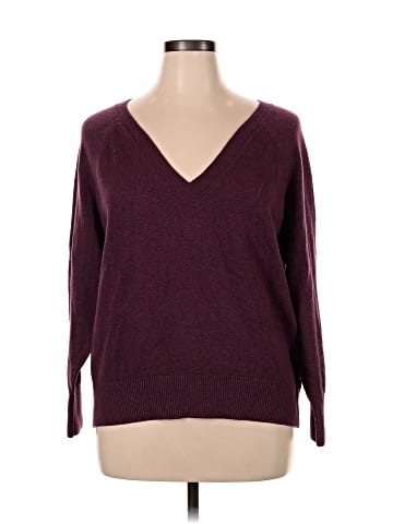 Old Navy Pullover Sweater (view 1)