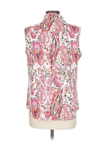 It Sleeveless Blouse (view 2)