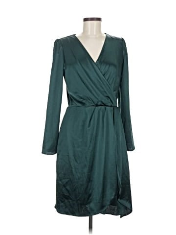 Julia Jordan Casual Dress (view 1)
