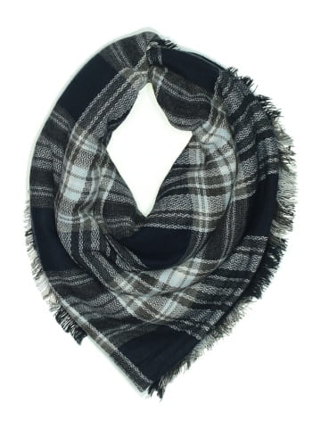 Pretty Persuasions Scarf (view 1)