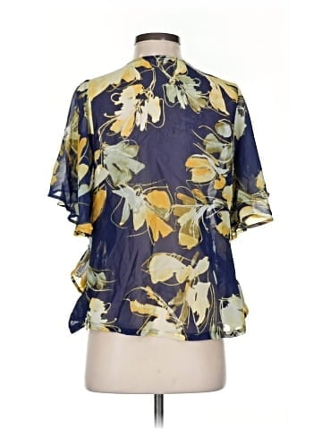 Harlow & Rose Short Sleeve Blouse (view 2)