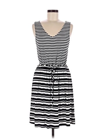 Fourteenth Place Casual Dress (view 1)