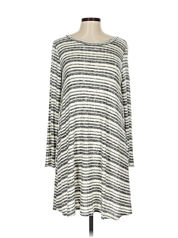 Dee Elly Casual Dress (view 1)