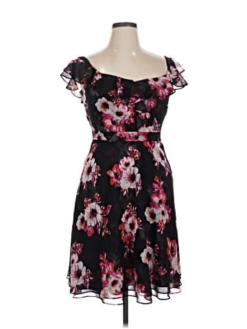 White House Black Market Cocktail Dress (view 1)