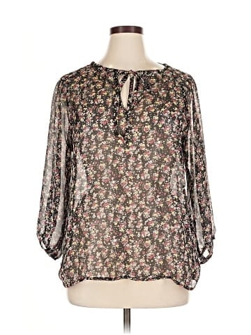 True Grit 3/4 Sleeve Blouse (view 1)
