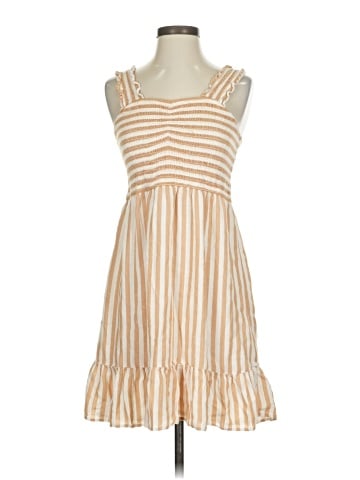 American Eagle Outfitters Casual Dress (view 1)