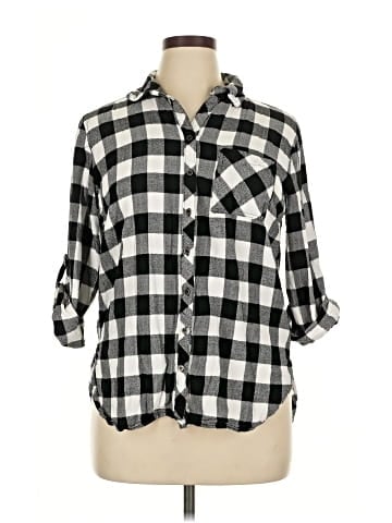 Holding Horses 3/4 Sleeve Button-Down Shirt (view 1)