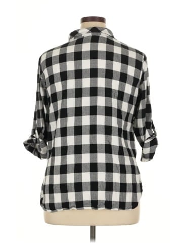 Holding Horses 3/4 Sleeve Button-Down Shirt (view 2)