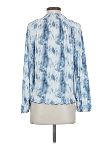 Saylor 3/4 Sleeve Blouse (view 2)