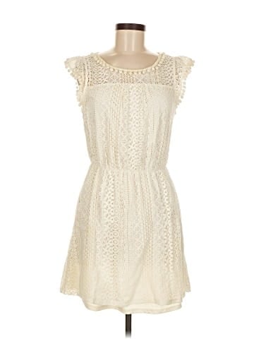 Xhilaration Cocktail Dress (view 1)