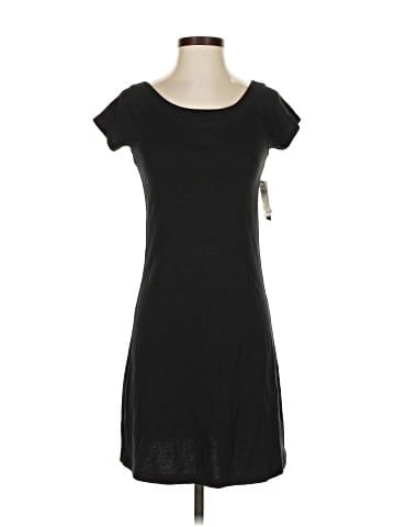 Chelsea & Theodore Casual Dress (view 1)