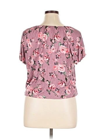 Lavish Short Sleeve Blouse (view 2)