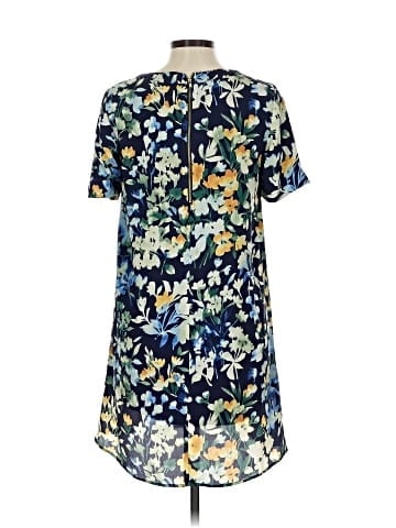 Slate & Willow Casual Dress (view 2)