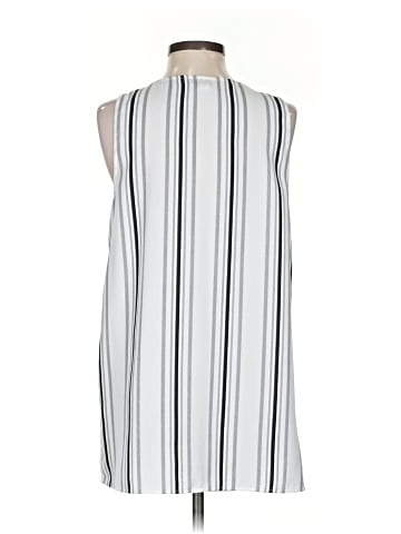 14th & Union Sleeveless Blouse (view 2)