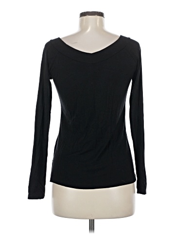 Sarin Mathews Long Sleeve T-Shirt (view 2)