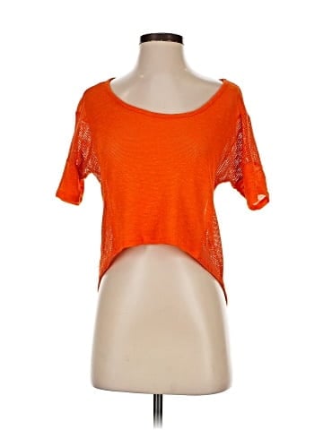 Delia's Short Sleeve Top (view 1)