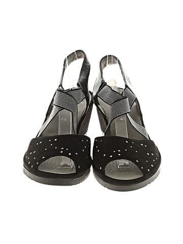 Ara Wedges (view 2)