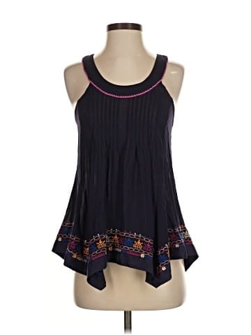 Floreat Sleeveless Blouse (view 1)