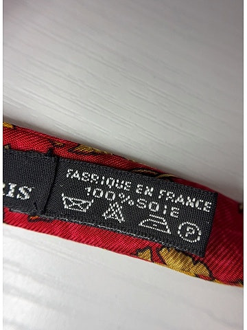 Hermès Bowtie (view 2)