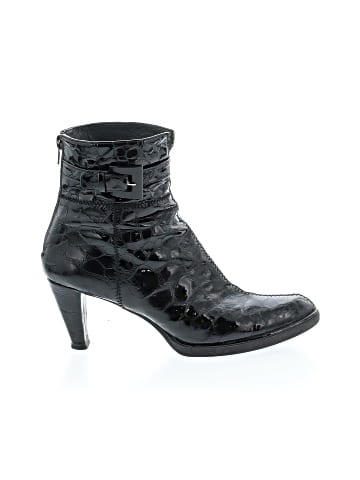 Stuart Weitzman Boots (view 1)