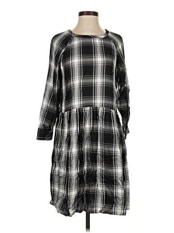 Sanctuary Casual Dress (view 1)