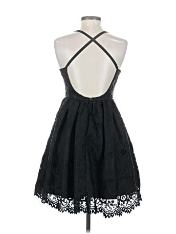 Gracia Cocktail Dress (view 2)