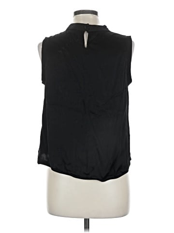 Fate Sleeveless Blouse (view 2)