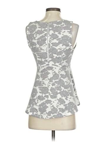Akemi + Kin Sleeveless Top (view 2)