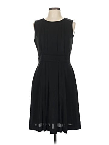 Banana Republic Cocktail Dress (view 1)