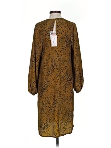 Traffic People Casual Dress (view 2)