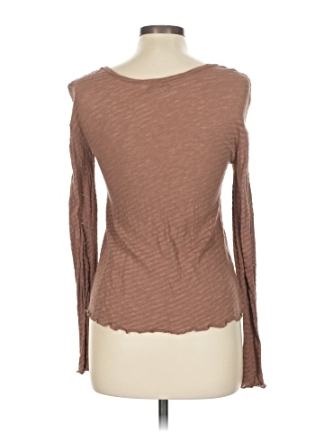 UO Worldwide Long Sleeve Top (view 2)