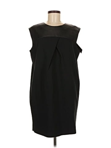 Banana Republic Cocktail Dress (view 1)