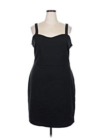 Old Navy Cocktail Dress (view 1)