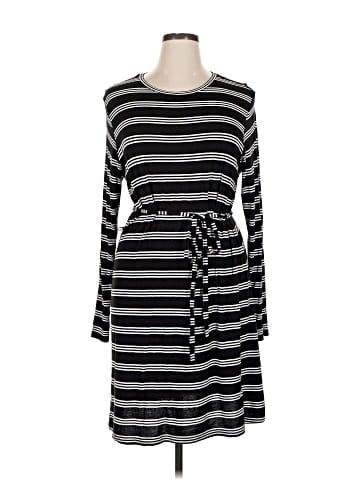 Daisy Fuentes Casual Dress (view 1)
