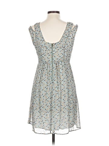 Esley Casual Dress (view 2)