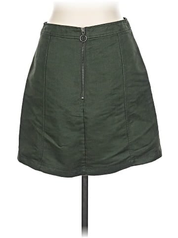 Old Navy Casual Skirt (view 2)