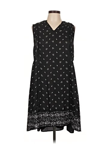 Old Navy Casual Dress (view 1)