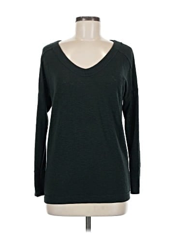 Laila Jayde Pullover Sweater (view 1)