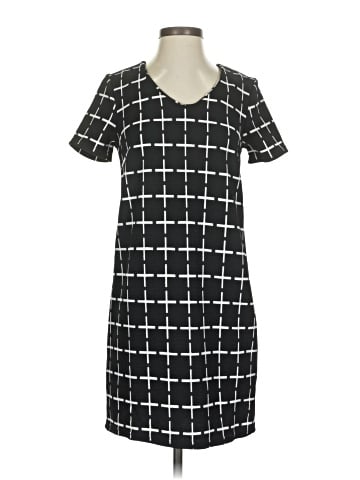 Romeo & Juliet Couture Casual Dress (view 1)