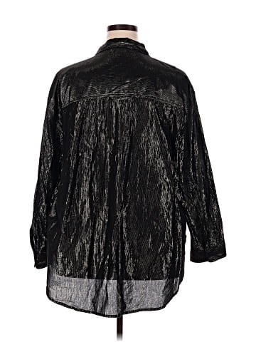 Gloria Vanderbilt Long Sleeve Button-Down Shirt (view 2)