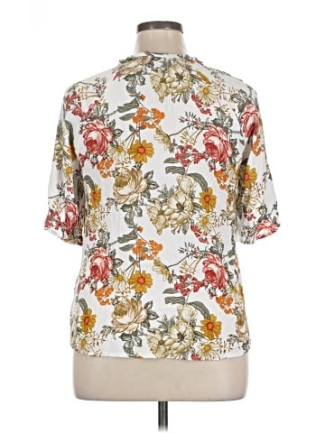 Olivia Grey Short Sleeve Blouse (view 2)
