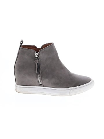 REPORT Wedges (view 1)
