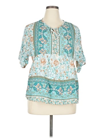 Shein Curve 3/4 Sleeve Blouse (view 1)