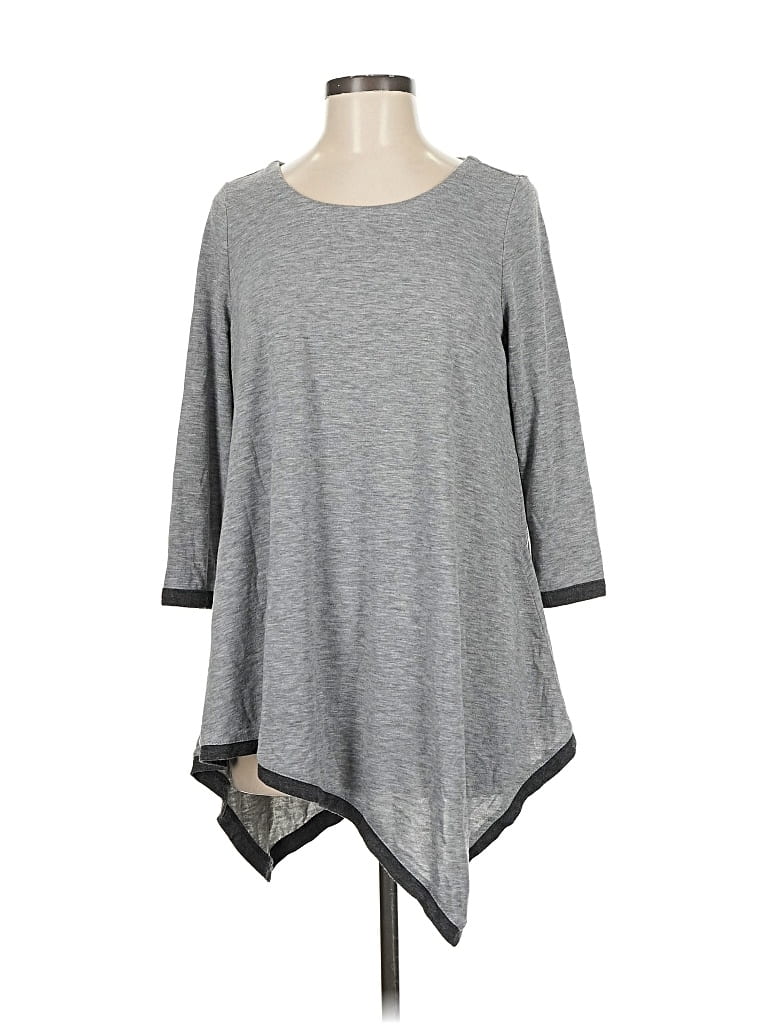 Pre-owned Chelsea & Theodore Poncho In Gray