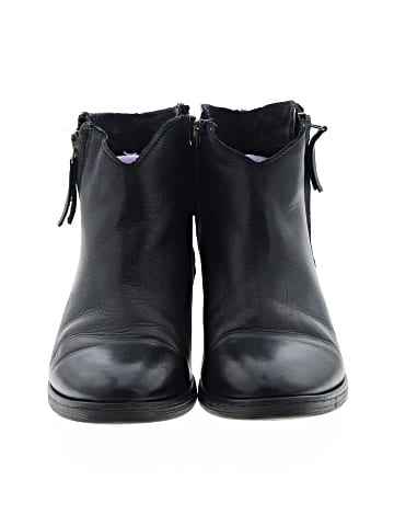 Gioseppo Ankle Boots (view 2)