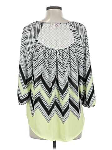 Hollywould 3/4 Sleeve Blouse (view 2)